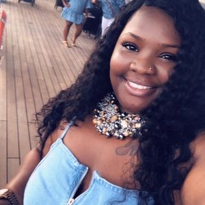 Meet your Seller ❤️